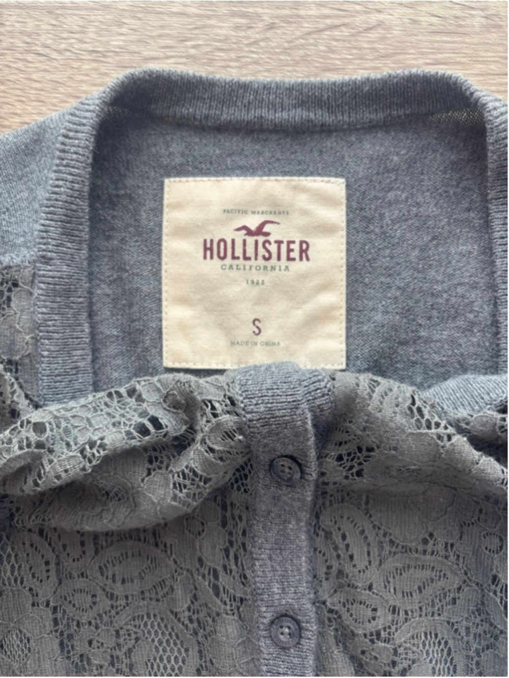 Vtg Y2K Hollister Gray Lace Front Knit Cardigan Sweater S Twilight Bella Swan - Picture 5 of 8